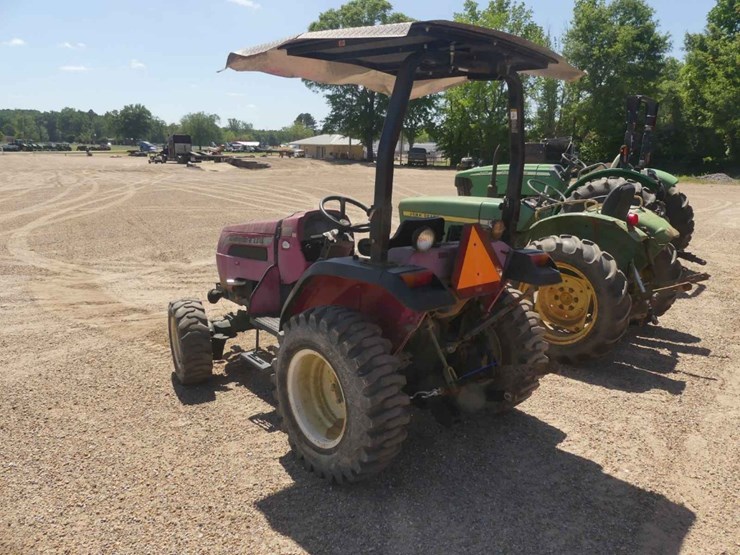 mahindra-2310-image-5