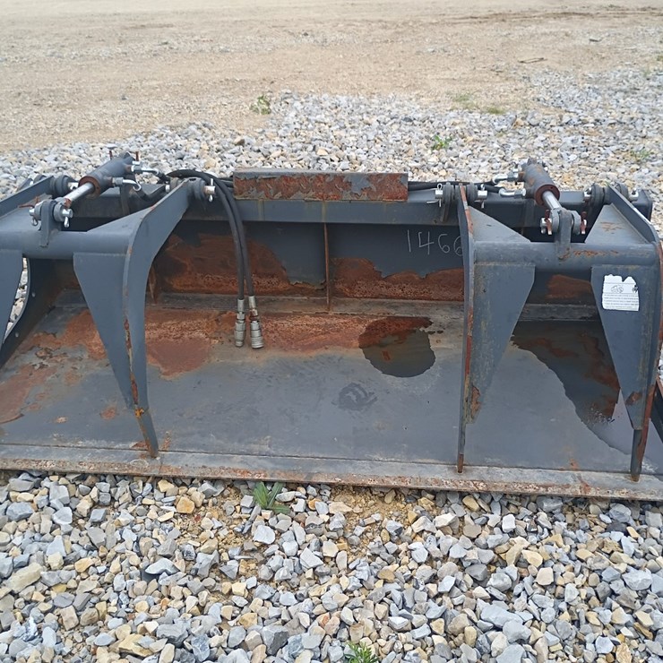 #24722 • JCT Grapple Bucket Skid Steer Attachment