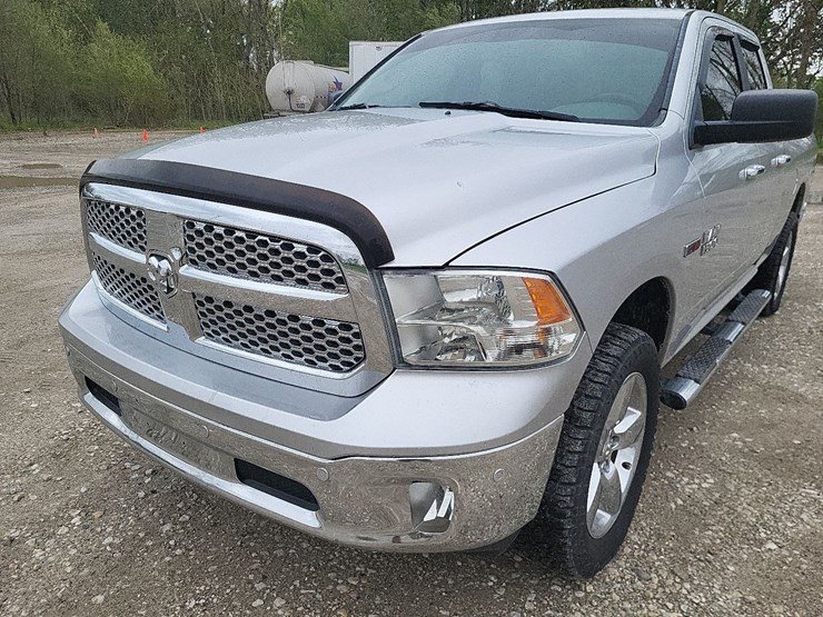 2014-dodge-1500-image-22