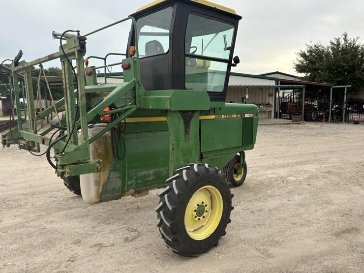 john-deere-6000-image-4
