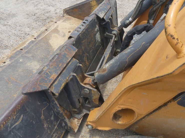 2021-case-tr310-image-6