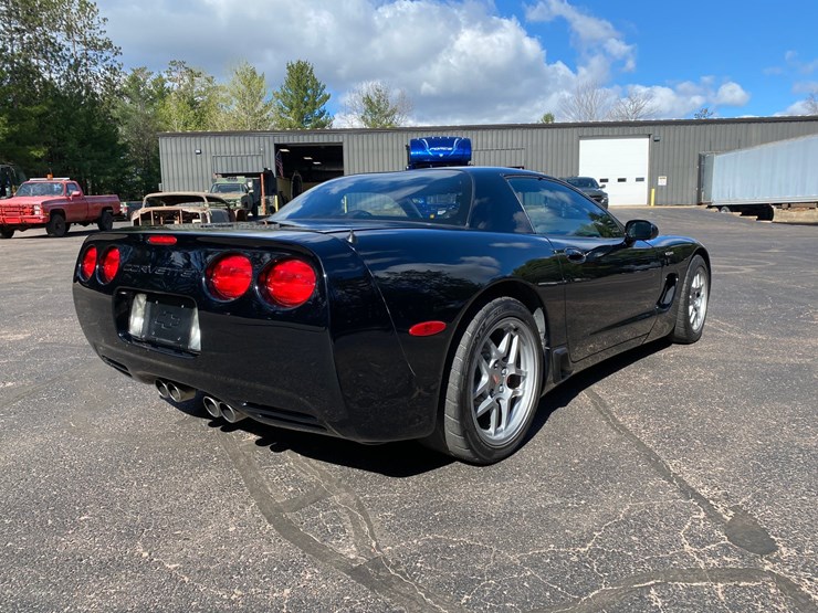 #150-•-2002-corvette-z06-frc-6-speed-(has-wi-title)-(schofield,-wi)-image-9