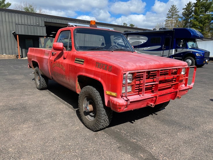 #148-•-1986-chevy-d30-m1108-military-truck-(has-wi-title)-(schofield,-wi)-image-3
