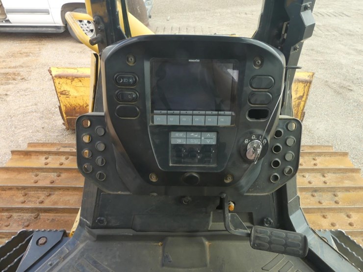 2017-komatsu-d39px-24-image-16