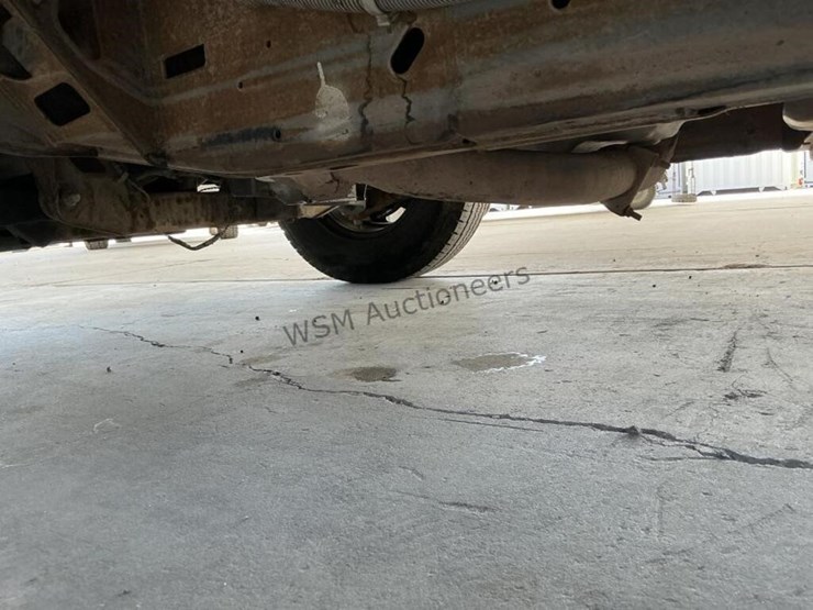 2013-chevrolet-express-2500-image-25
