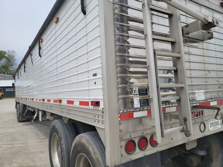 2014-timtpe-tandem-axle-semi-hopper-trailer-image-54