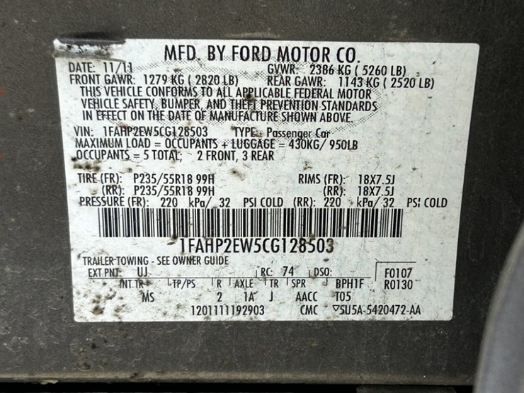 2012-ford-taurus-sel-sedan-image-12