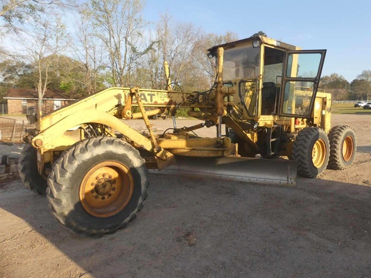 1987-caterpillar-12g-image-1