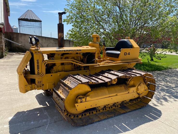 caterpillar-d4-image-3