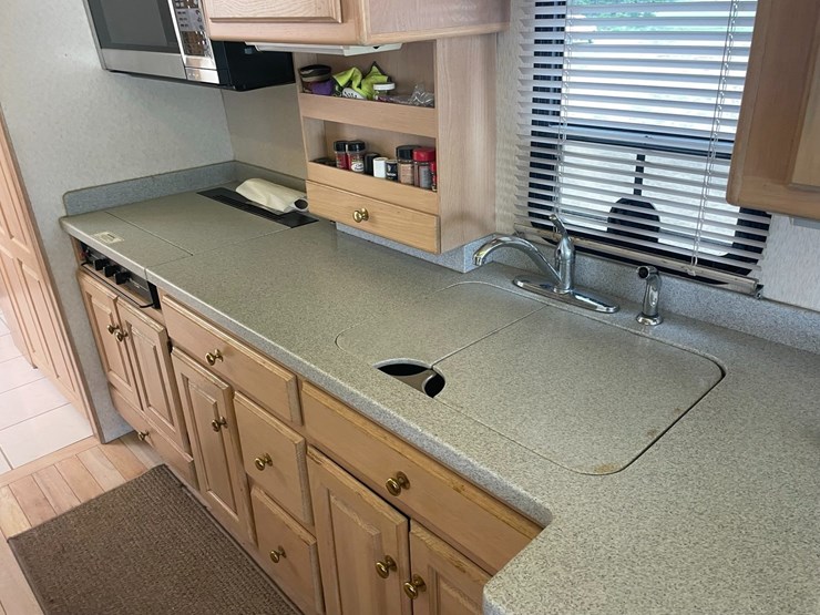 #40221-•-1994-holiday-rambler-s/a-motor-home-vin:-4s7nt9k0xrc015680-image-27