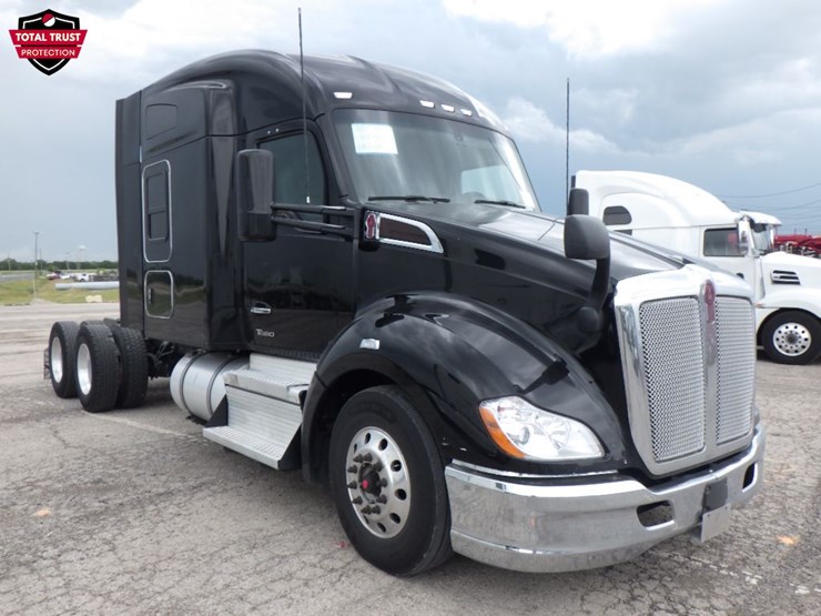 2022-kenworth-t680-image-3