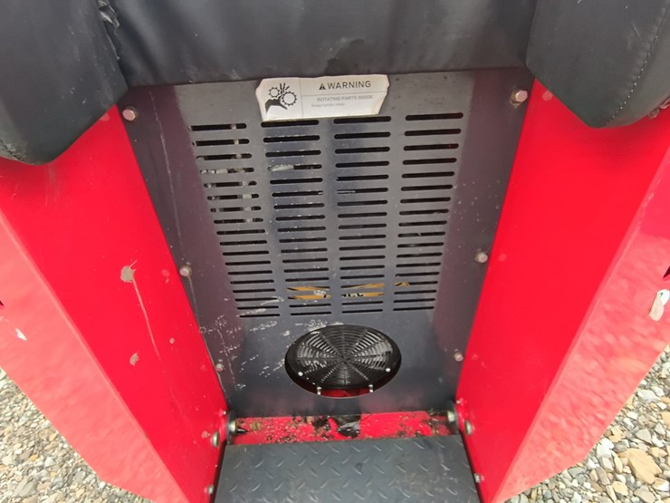 #24718-•-2025-scl-850-mini-skid-steer-image-5