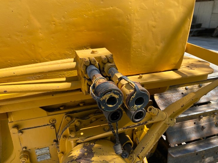 caterpillar-d4-image-24