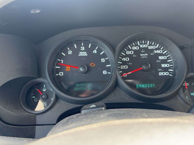 2013-gmc-sierra-1500-image-13