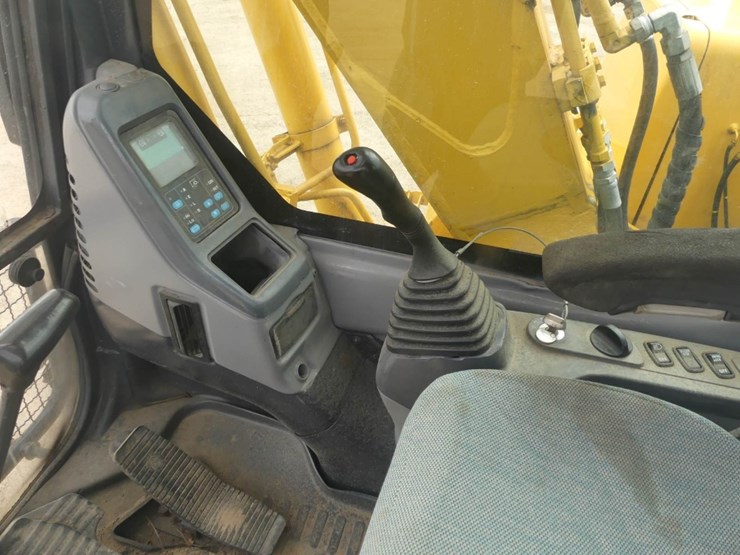2022-komatsu-pc130-7-image-12