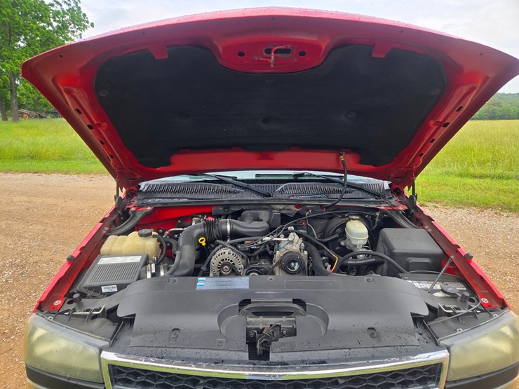 #24356-•-2006-chevrolet-silverado-pickup-truck-image-23