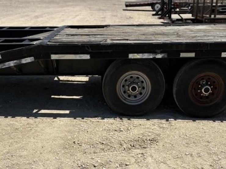 l2--2001-gooseneck-30x8-trailer-image-3