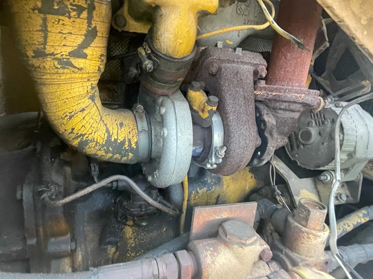 jcb-1550b-image-31