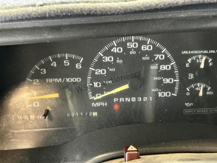 1999-chevrolet-2500-image-19