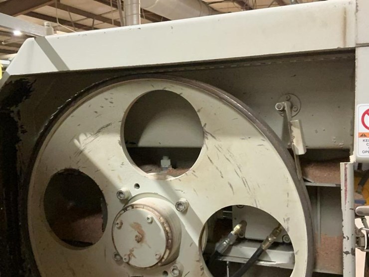 #185-•-2015-kentwood-hbr-300-horizontal-resaw-image-7