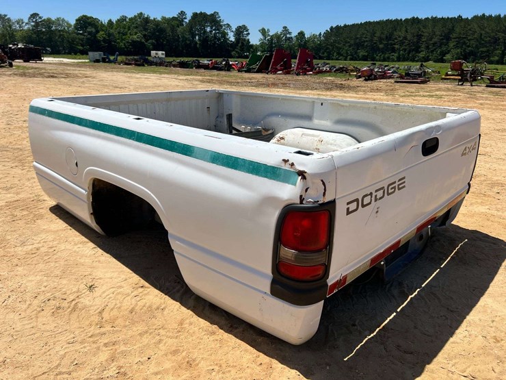 1994-dodge-ram-1500-image-2