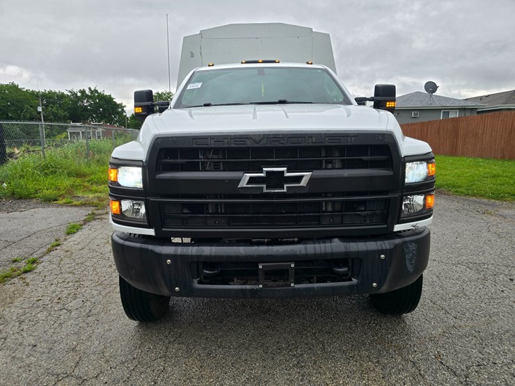 2021-chevrolet-silverado-6500hd-image-27
