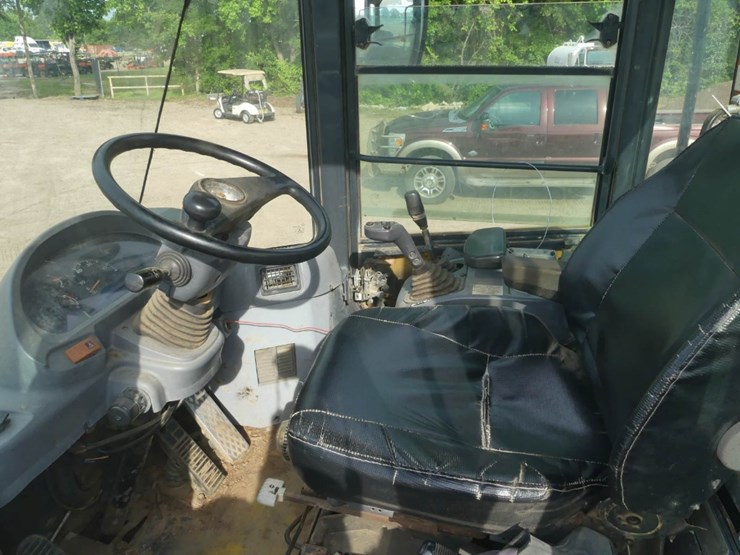 2004-komatsu-wa250-5-image-15