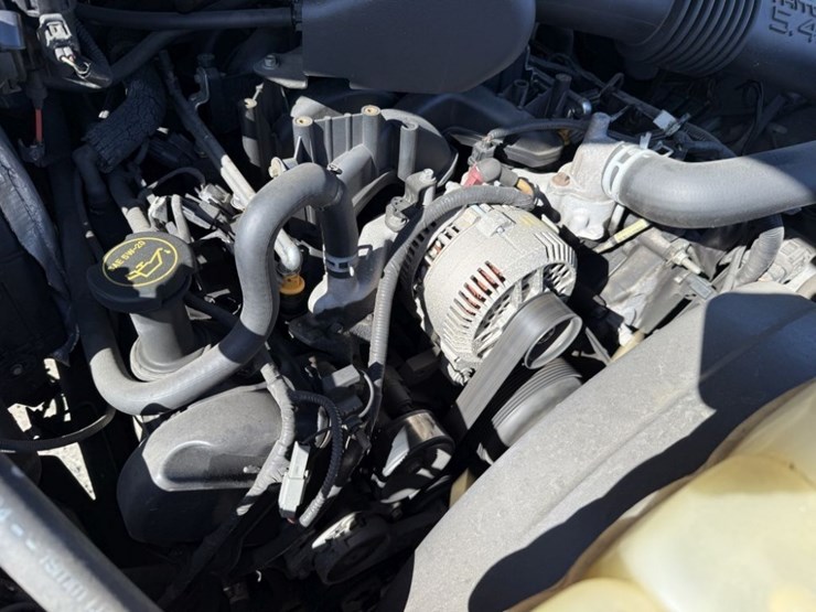2001-ford-f350-image-11