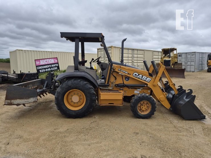 2014-case-570n-xt-image-3