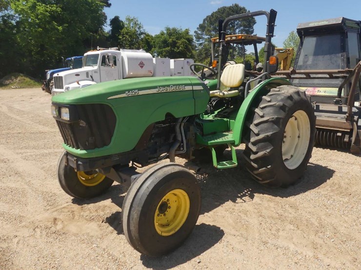 john-deere-5425-image-1