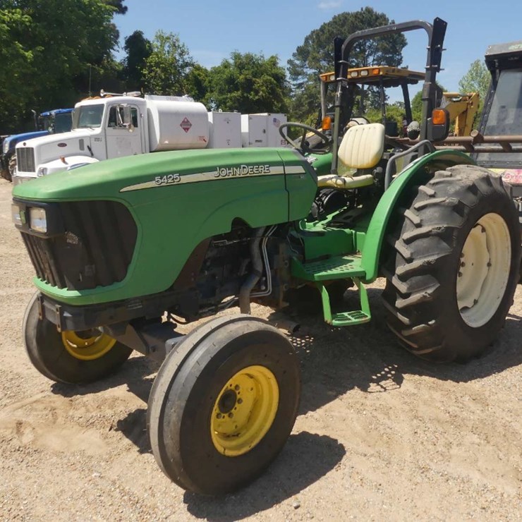 JOHN DEERE 5425