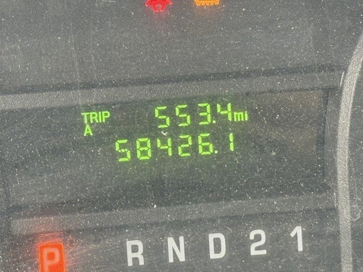 2013-ford-e350-image-31