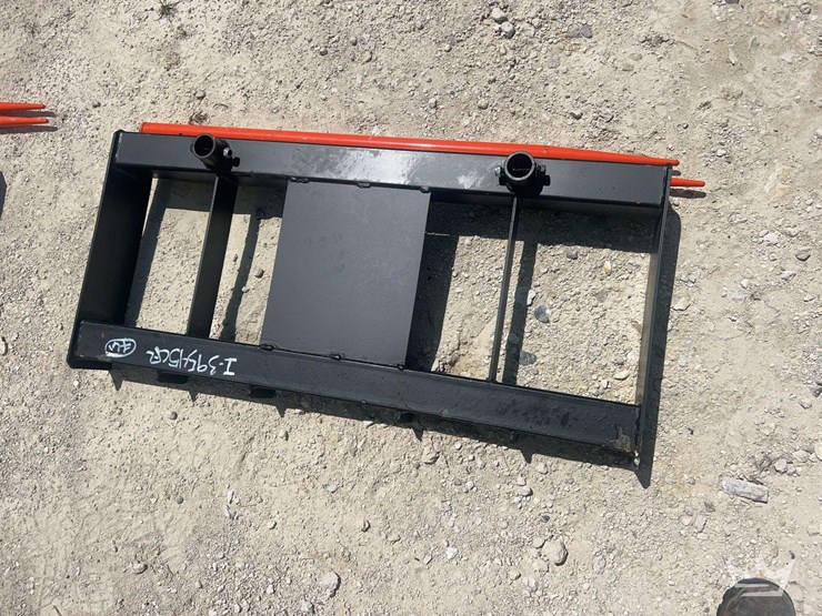 2026-pabreak-dual-prong-hay-bale-spear-skid-steer-attachment-image-2