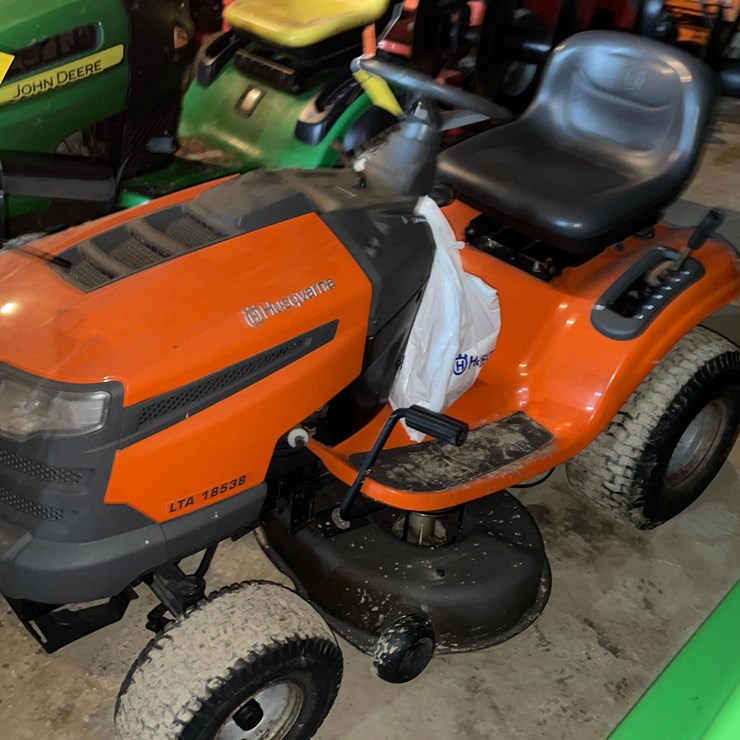 Husqvarna LTA 18538 lawn tractor