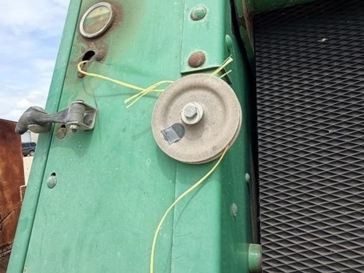 john-deere-435-image-18