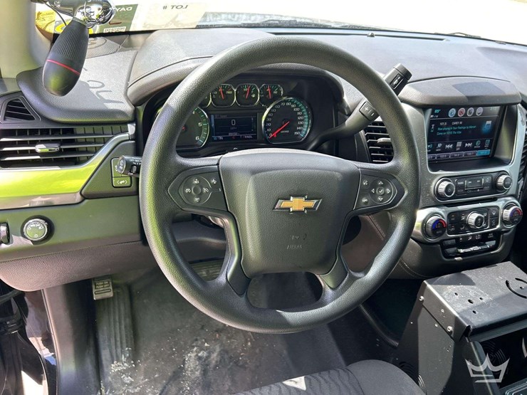 2019-chevrolet-tahoe-image-13