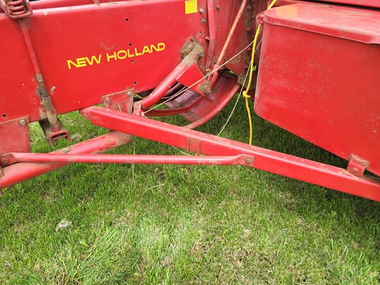 new-holland-273-image-30
