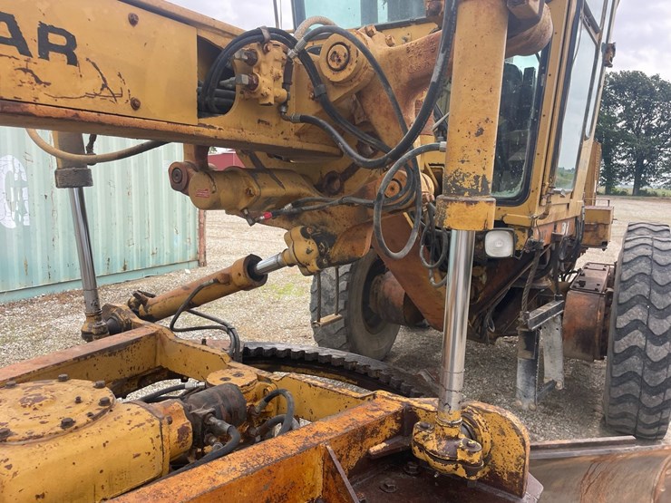 caterpillar-12g-image-37