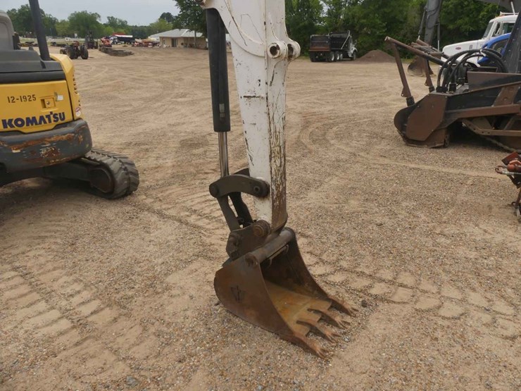 2019-bobcat-e50-image-6