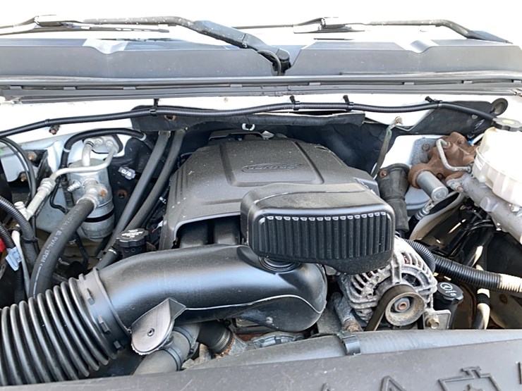 2013-chevrolet-2500-image-58