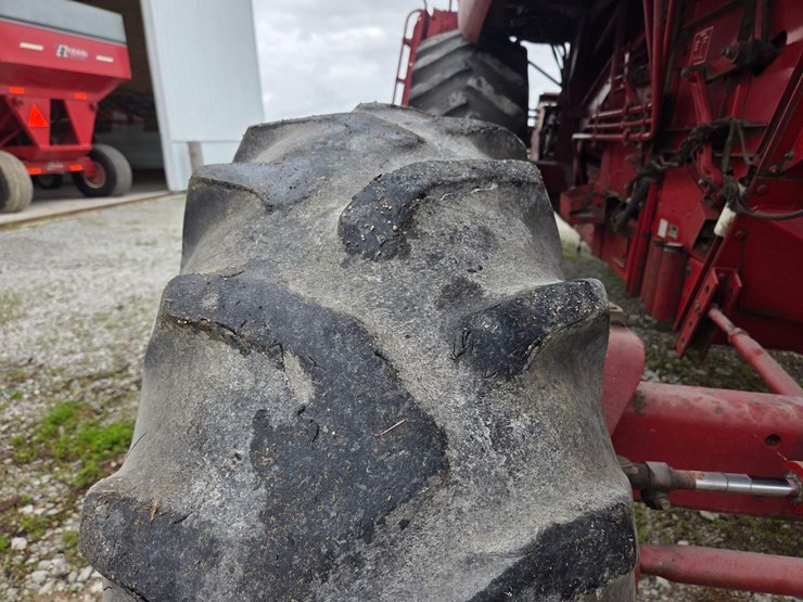 case-ih-1660-image-22