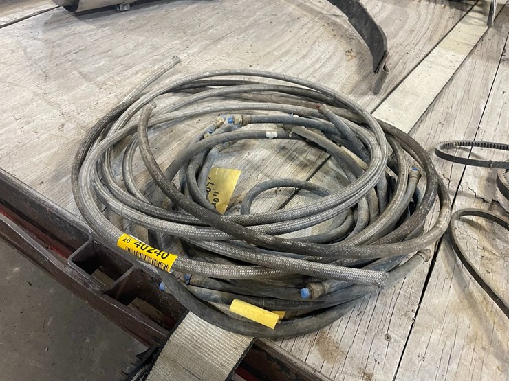 #40240-•-lot-of-hoses-image-2