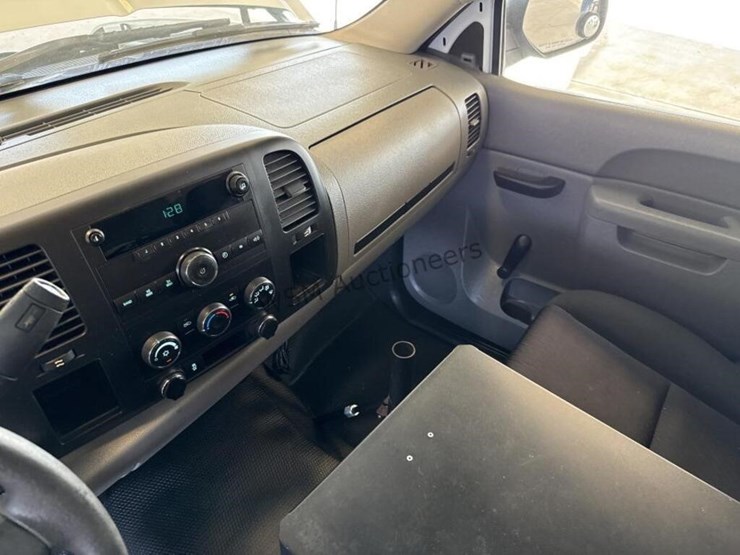 2012-chevrolet-silverado-1500-image-20