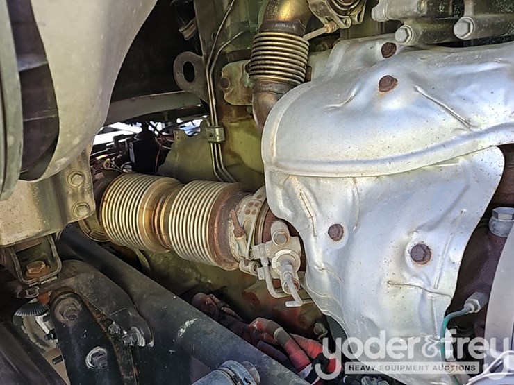2019-freightliner-cascadia-125-image-46