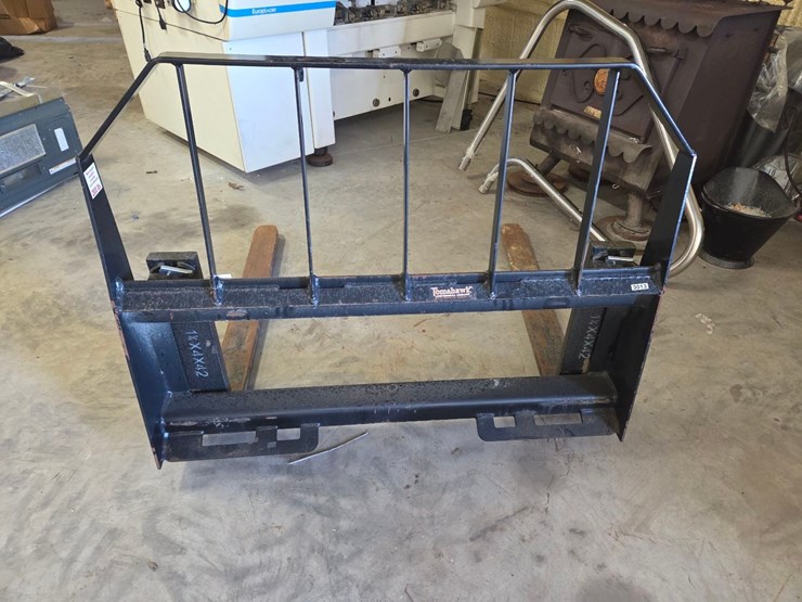 42"-tomahawk-pallet-forks-image-7