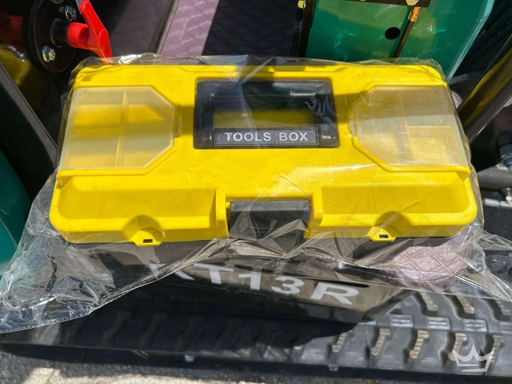 mini-excavator-image-15