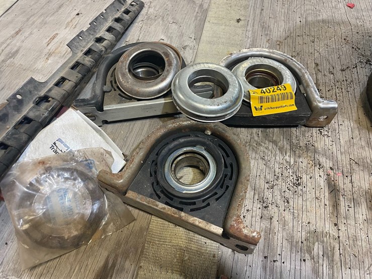 #40249-•-lot-of-bearings-image-3