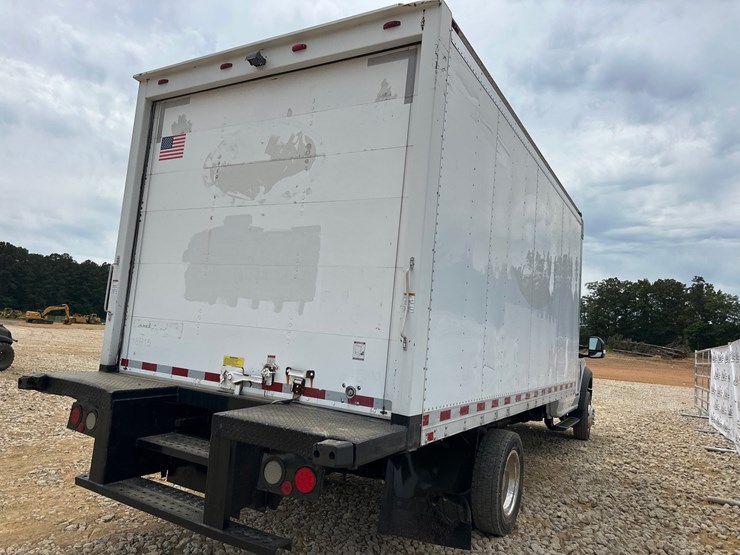 2019-ford-f550-image-5