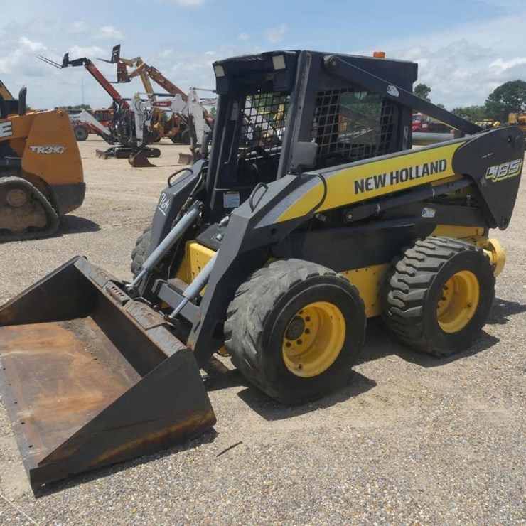 NEW HOLLAND L185