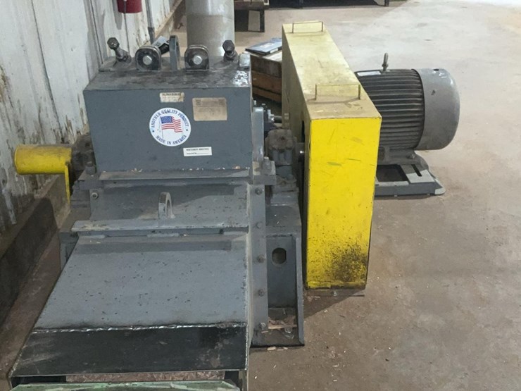 #124-•-montgomery-hog-grinder-image-3